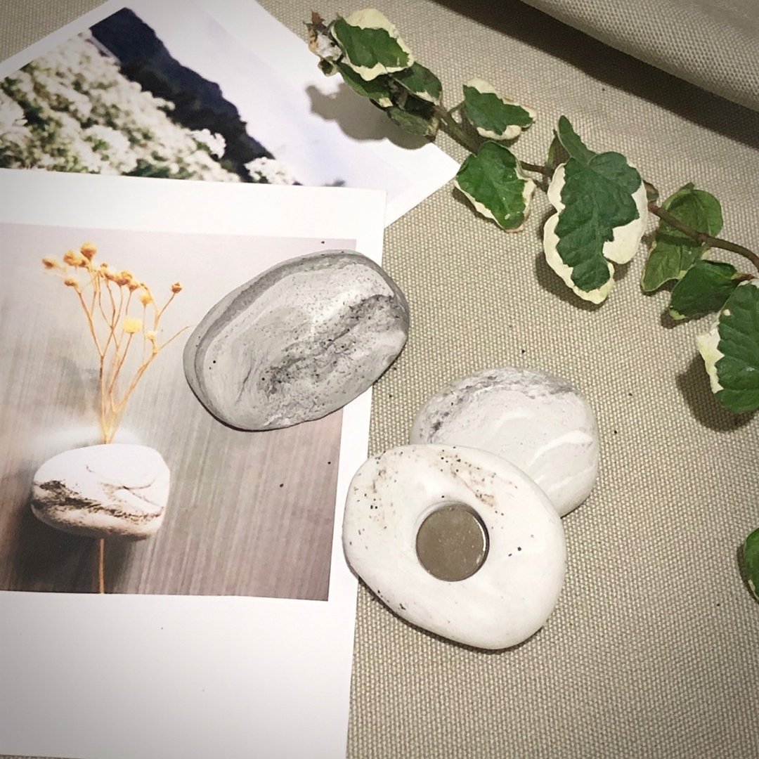 不老石│小石强力磁铁│手作仿石磁铁│轻黏土#小灰石-03 - 冰箱贴/磁贴 - 粘土 多色