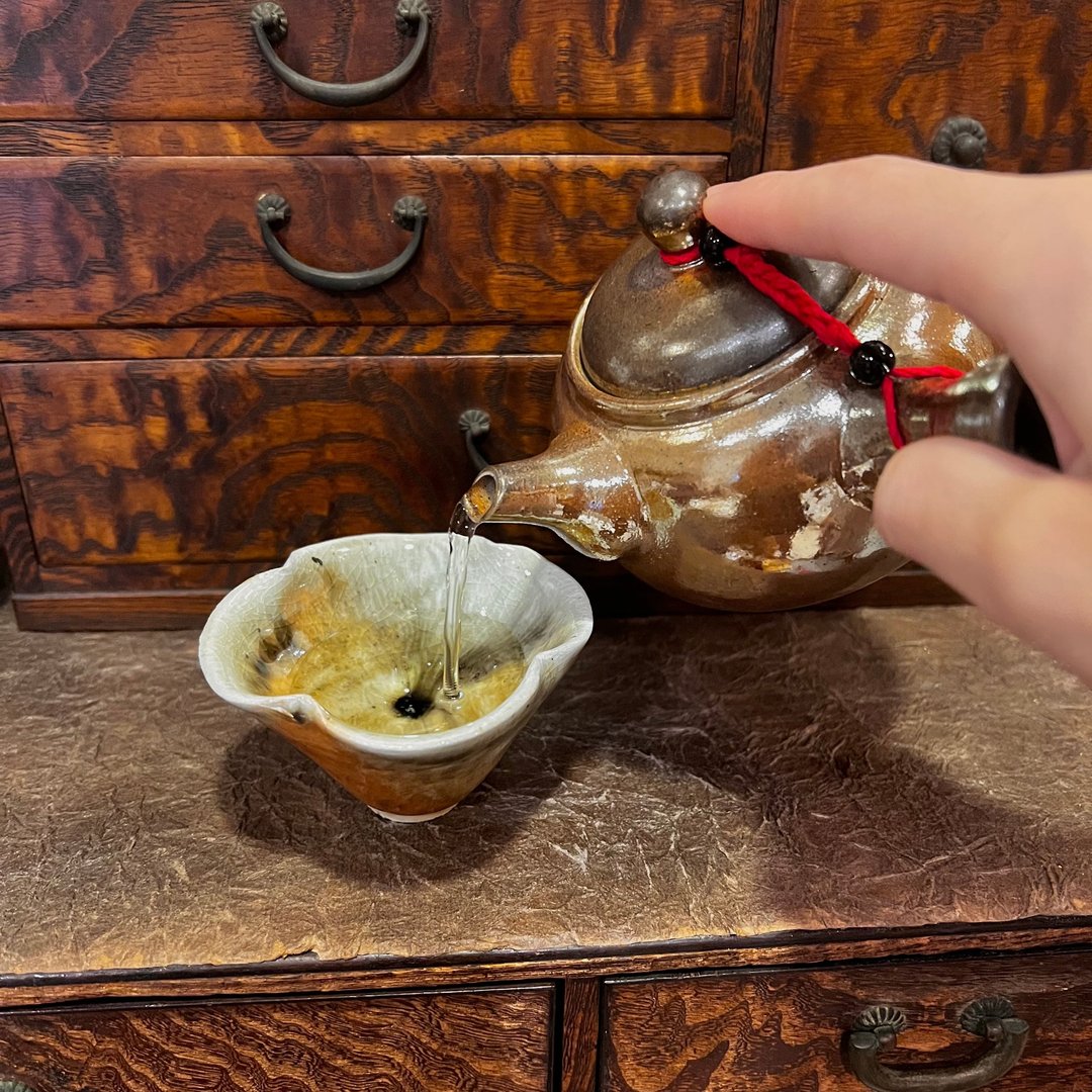 柴烧金彩内盖侧把茶壶 / 柴烧茶具  / 小平凡手作 - 茶具/茶杯 - 陶 