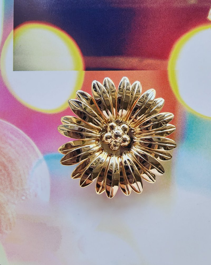 美国西洋古董饰品 / 金抛光阳光向日葵丝巾夹/复古珠宝 - 其他 - 其他金属 