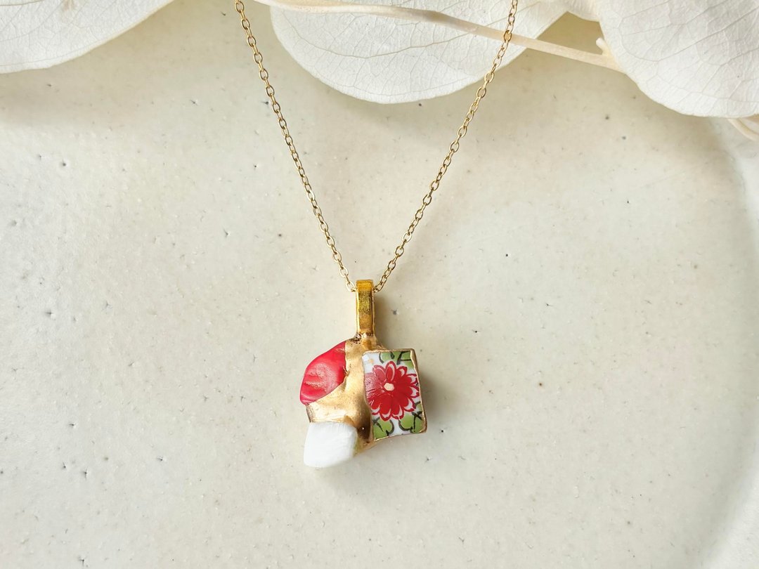 有田烧 金继 项链 医疗级不锈钢链 过敏适用 18K 花纹 叶纹 珊瑚 珍珠母贝 天然石 传统工艺 No.403 - 项链 - 陶 红色