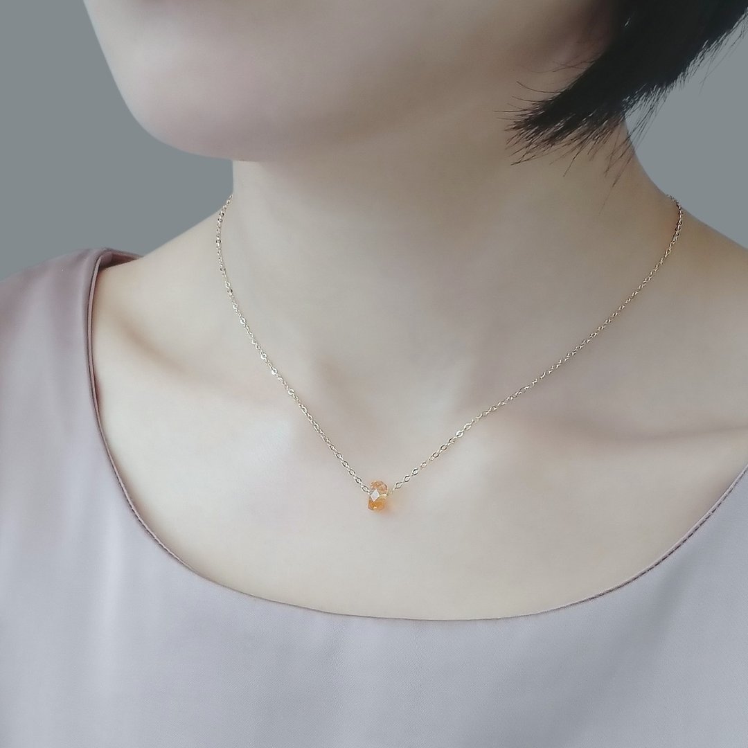 天然黄水晶 小巧单颗切角车轮珠 14K GF 包金 / 纯银 裸感项链 - 项链 - 水晶 黄色