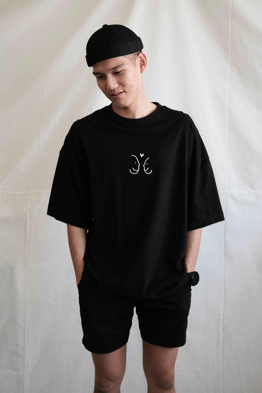 GURETO t-shirt : Couple (Black) - 男装上衣/T 恤 - 棉 黑色