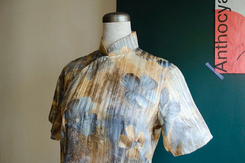 罂粟花透雾条纹丝绸淡蓝金上海订制古董旗袍 | vintage莞洱古着 - 洋装/连衣裙 - 丝．绢 