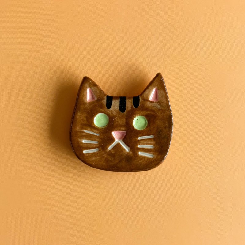 陶瓷猫磁铁 - 冰箱贴/磁贴 - 陶 咖啡色