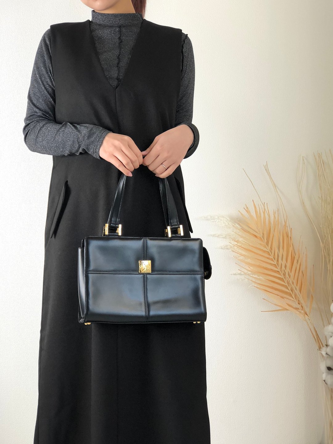【 日本直送 名牌中古包 】Yves Saint Laurent 圣罗兰 标志 logo 皮革 手提包 黑色 vintage mg56gw - 手提包/手提袋 - 真皮 黑色