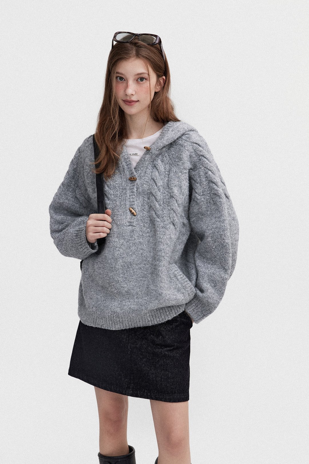 北欧nordic / 绞花牛角扣连帽毛衣 / 羊毛 - 女装针织衫/毛衣 - 其他材质 多色