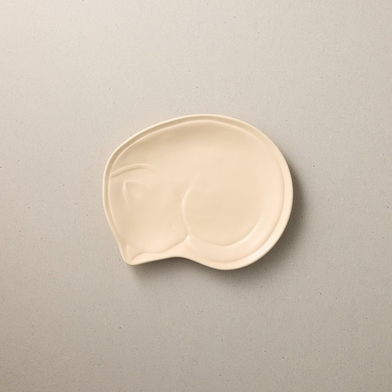 日本濑户烧 - 午睡猫咪盘 - 三款任选 - 17.5 cm - 盘子/餐盘/盘架 - 陶 多色