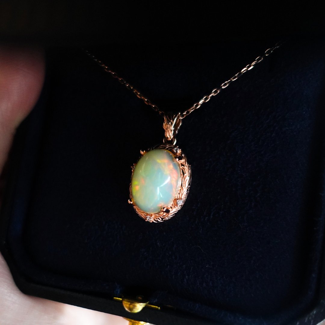 福利品 4.2ct 天然蛋白石 油彩丰富 纯银 18K 镀玫瑰金 纯银项链 - 项链 - 半宝石 多色