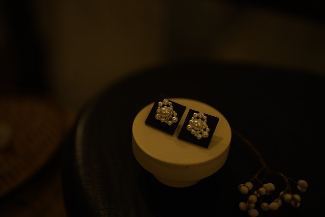 串珠心 珍珠耳环 - 耳环/耳夹 - 贝壳 白色