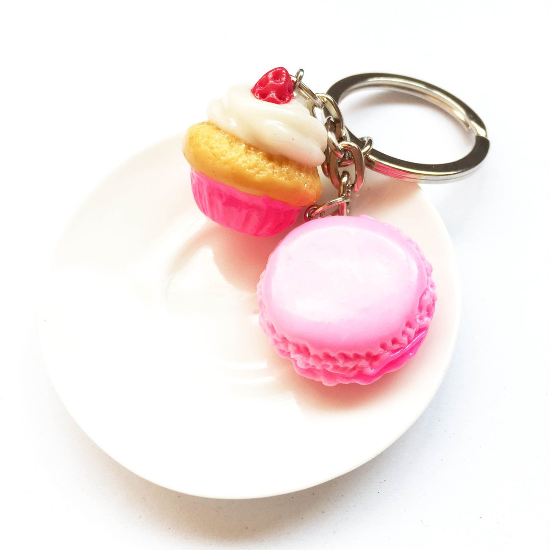 cupcake + macaron keychain - 钥匙链/钥匙包 - 粘土 粉红色