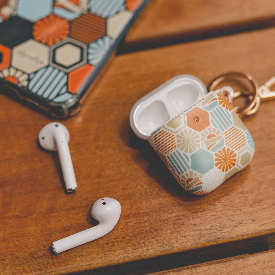 塞拉利昂 六角 磁砖系列 - 橙 / AIRPODS 保护套 - 耳机收纳 - 塑料 橘色
