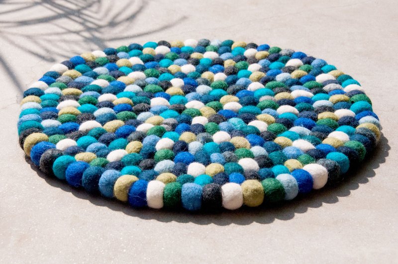 圣诞礼物羊毛毡坐垫 羊毛毡地毯 羊毛毡球地垫 羊毛毡椅垫-马赛克 - 地垫/地毯 - 羊毛 多色