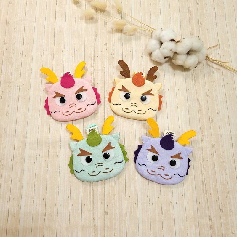 可爱阿龙 / 造型平安符袋 - 平安符/符袋 - 棉．麻 