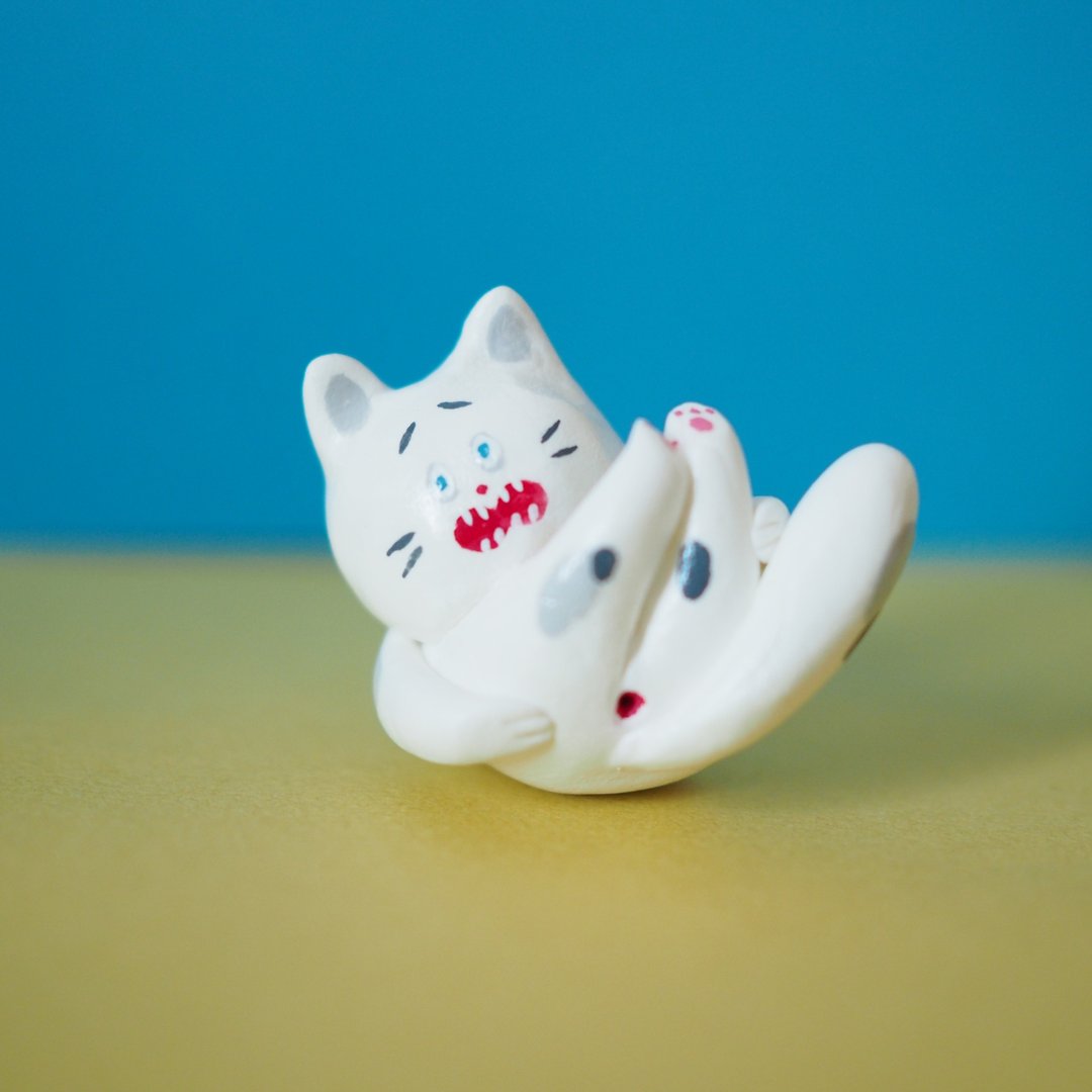 一只照镜子的猫 - 玩偶/公仔 - 粘土 白色