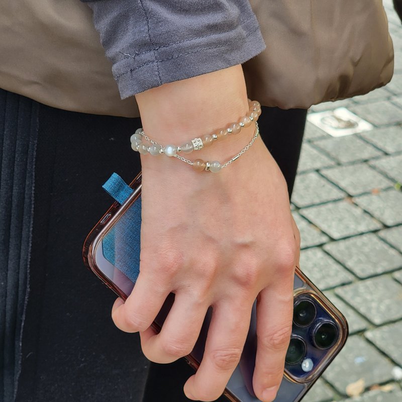 Six Cats 天然矿石 月光石设计款 双手链 礼物 - 手链/手环 - 水晶 