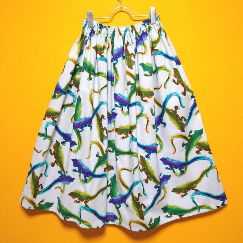 【订制商品】 蓝绿变色龙印花裙 / 均码 / 美国布料 / 日本制造 - 裙子 - 棉．麻 透明