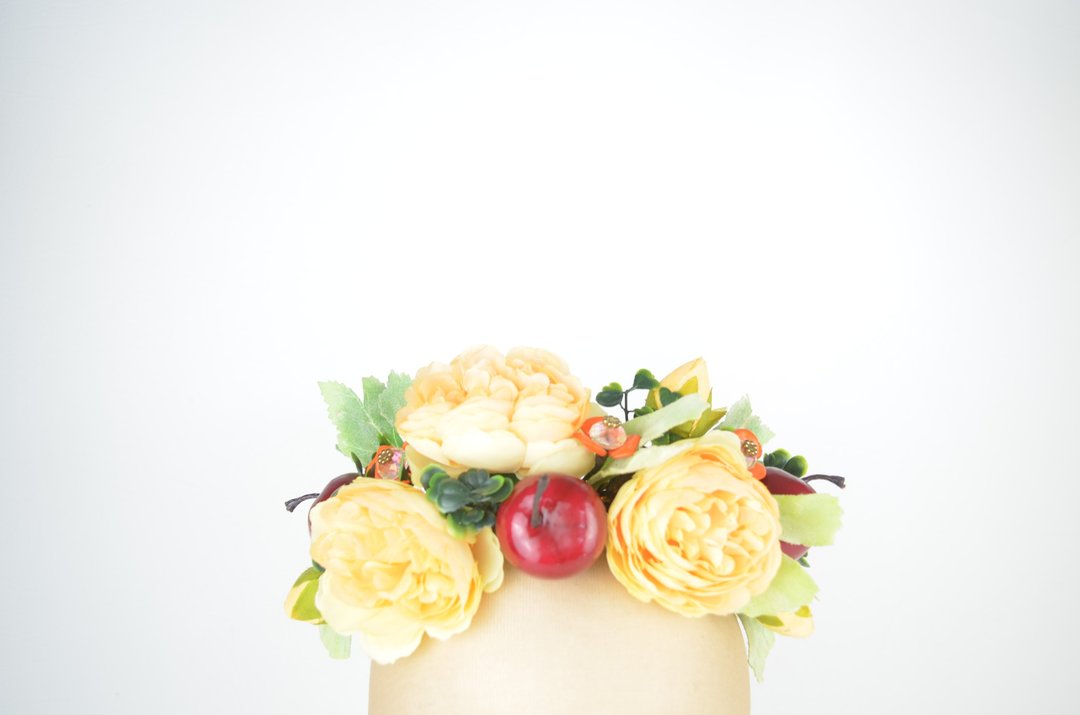 Jewelled Floral Crown Headpiece in Orange Silk Flower Roses and Deep Red Apples - 发饰 - 其他材质 橘色