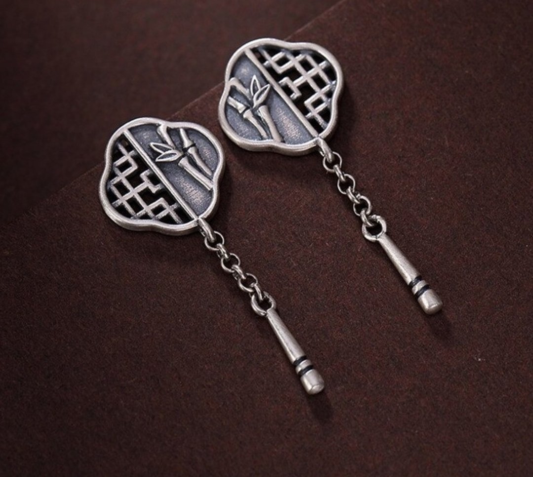 Hollow Window Lattice Bamboo Leaf Earrings for Women Thai Silver Ethnic Vintage - 耳环/耳夹 - 纯银 银色