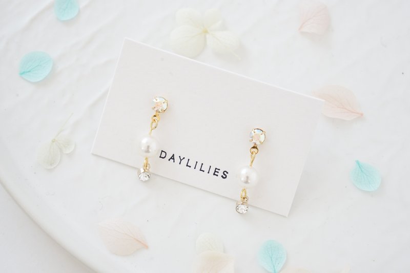6月诞生石 - 珍珠/月亮石 - 耳环/耳夹 - 珍珠 白色