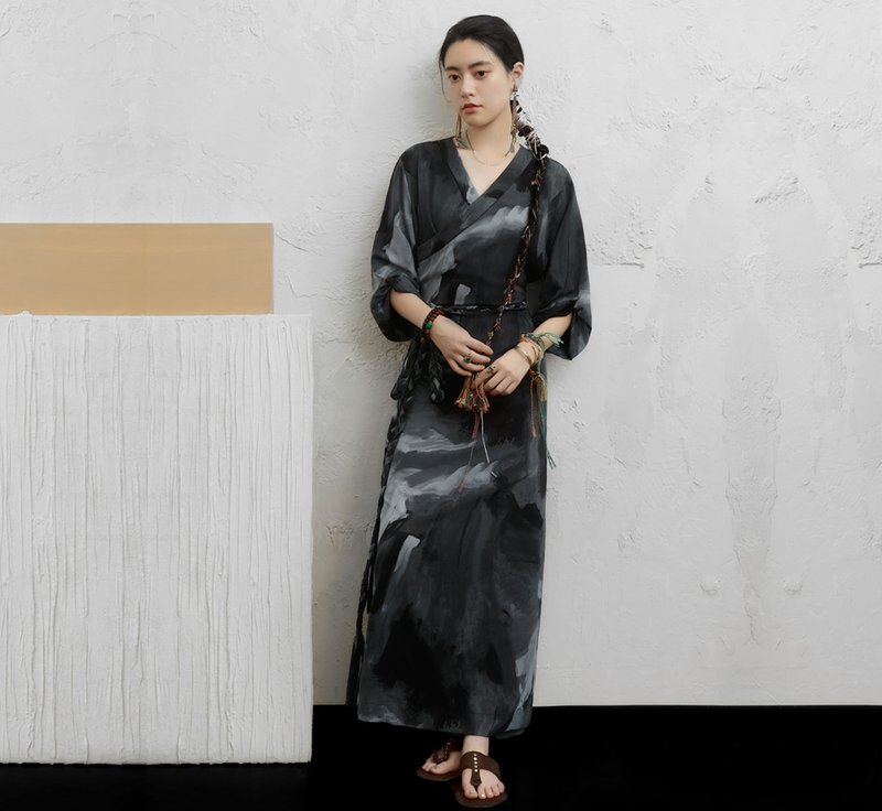 【水墨凝韵】 城市游牧风/墨染印花/交领连衣裙 - 洋装/连衣裙 - 其他材质 黑色