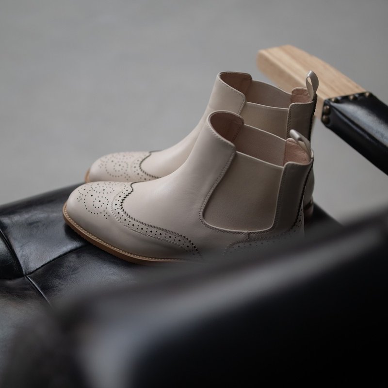 出清【福袋】3.9 折 雀尔喜靴 牛津 白靴_米白 出清优惠 - 女款短靴 - 真皮 白色