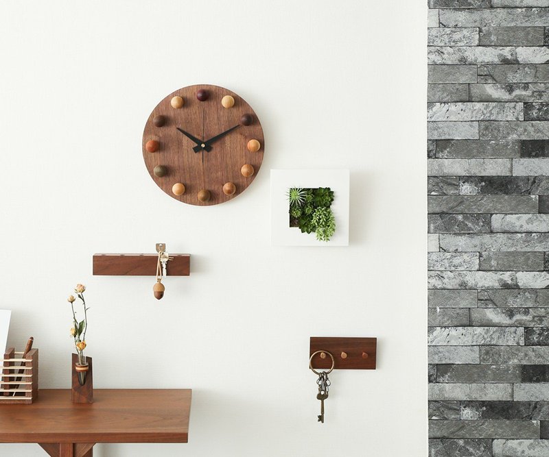 旭川工艺 DREAMY PERSON 珠珠时钟 圆形 - 时钟/闹钟 - 木头 