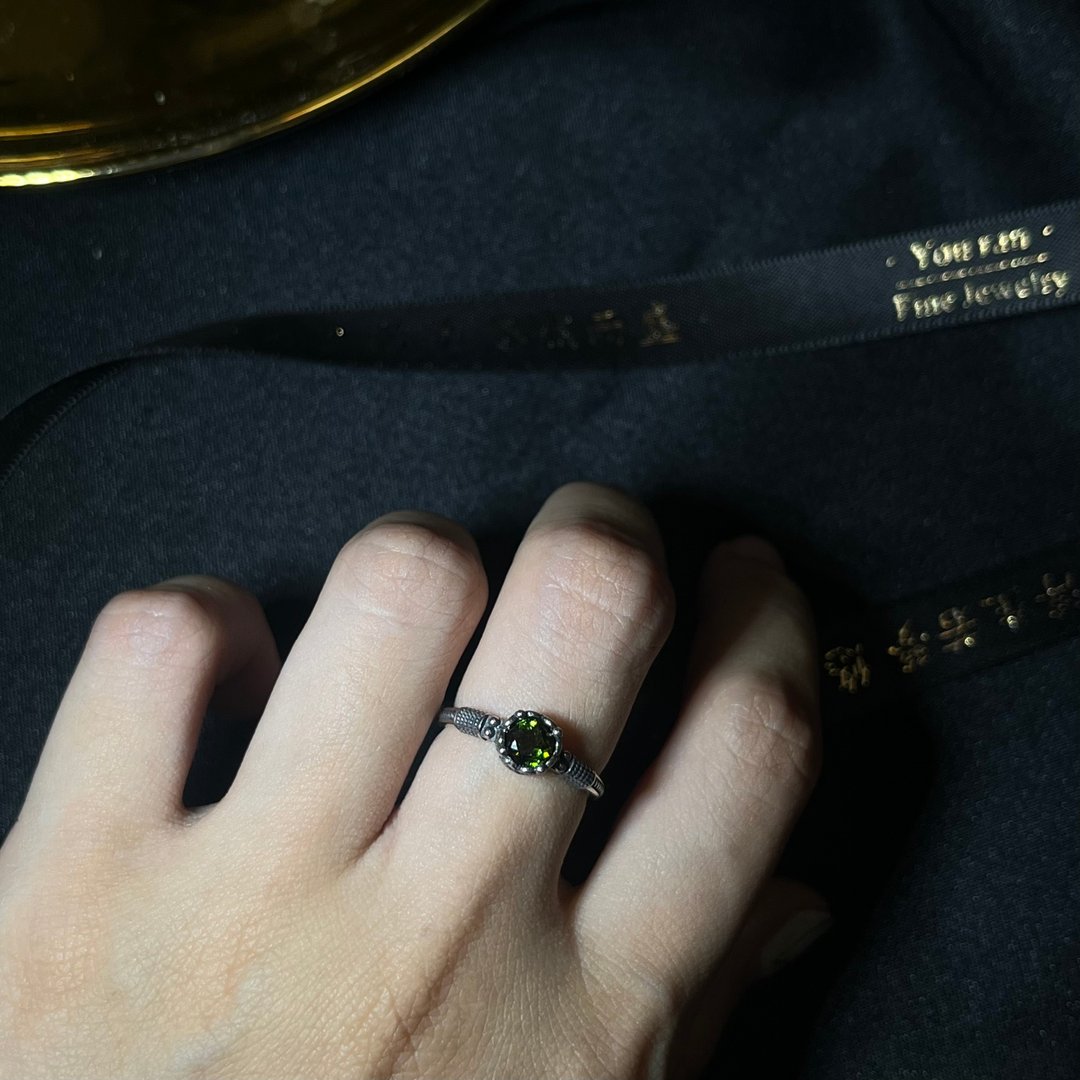 有点个性 绿碧玺 净体碧玺 戒指s925银 戒指 碧玺戒指 - 戒指 - 宝石 绿色