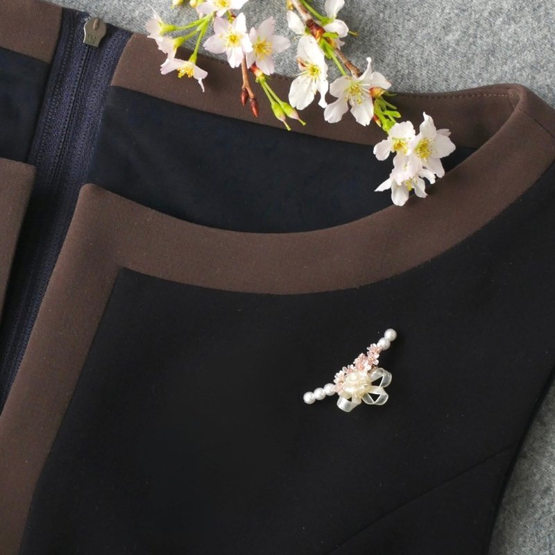 樱花胸针 - 胸针 - 树脂 粉红色
