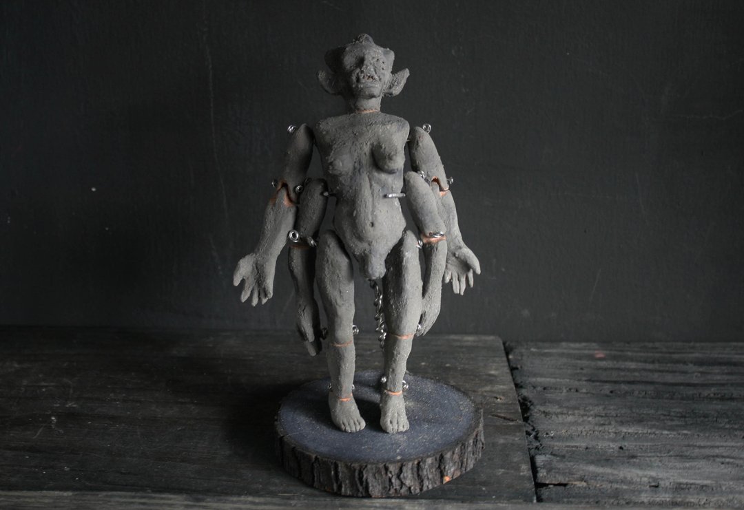 阴阳贝利奇 (高18.3cm 陶瓷 陶偶 纯手工玩偶) - 玩偶/公仔 - 陶 黑色