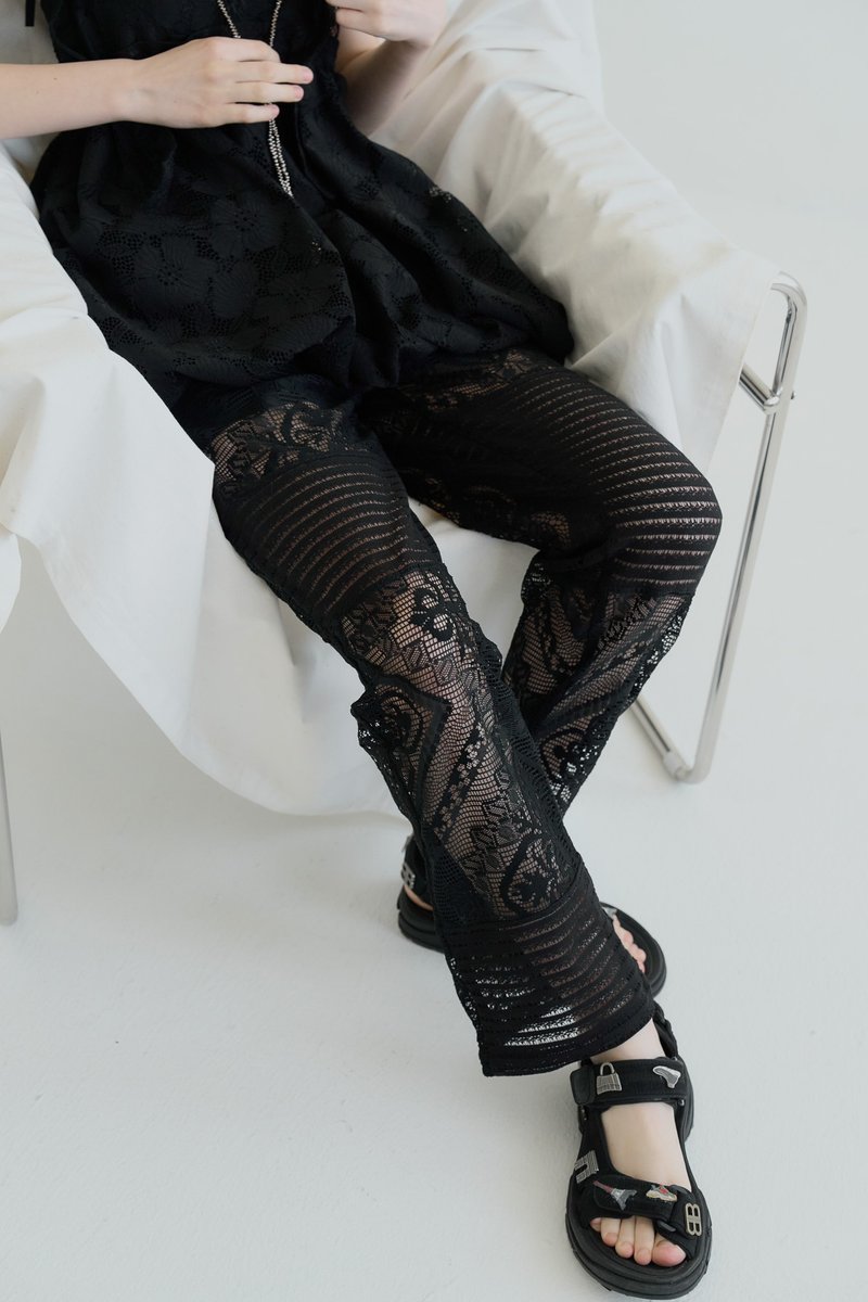 embroidery lace pants 蕾丝拼接长裤 black 黑 - 女装长裤 - 聚酯纤维 黑色