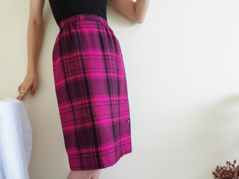 Vintage JAEGER Black Pink Plaid Skirt - 裙子 - 其他材质 粉红色