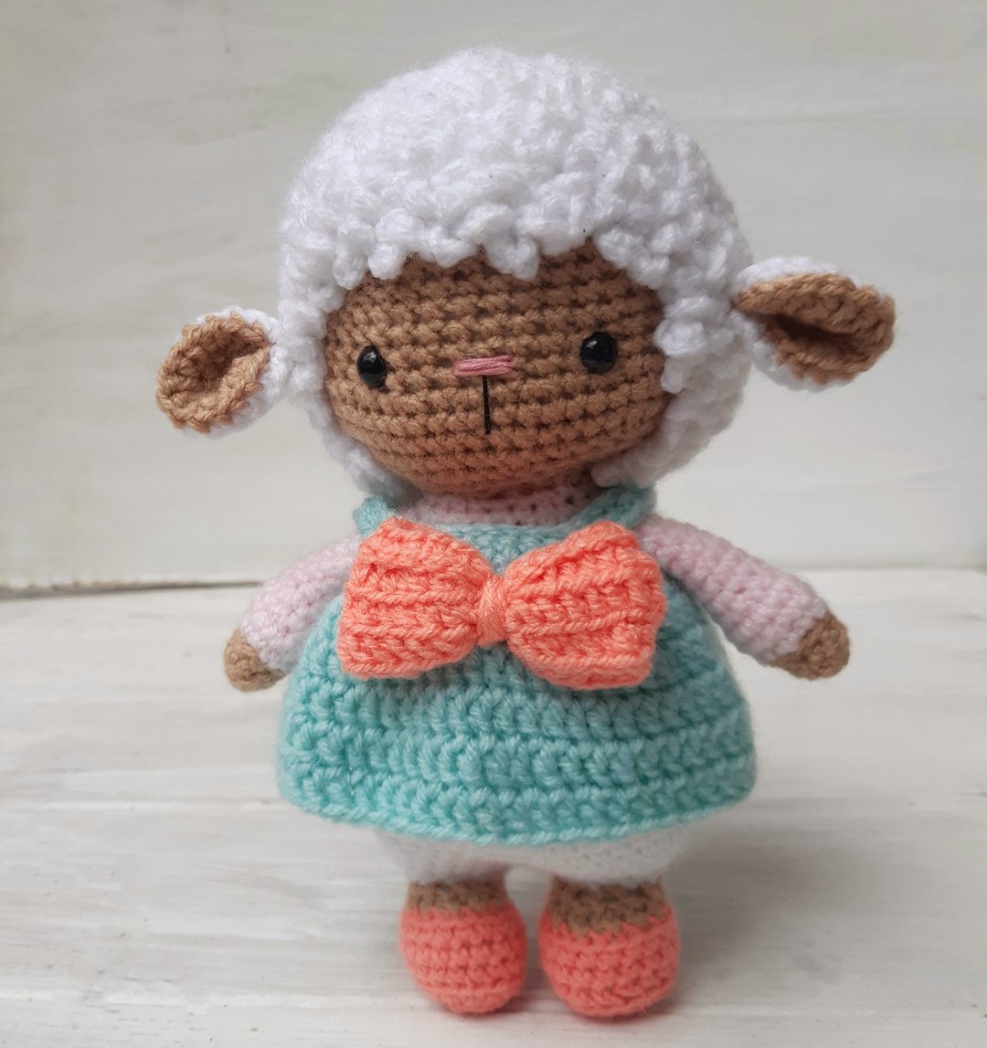 Hand Crochet Soft Lamb Sheep Stuffed Toys Animals Plush Toys Knit Amigurumi Gift - 玩具/玩偶 - 压克力 多色