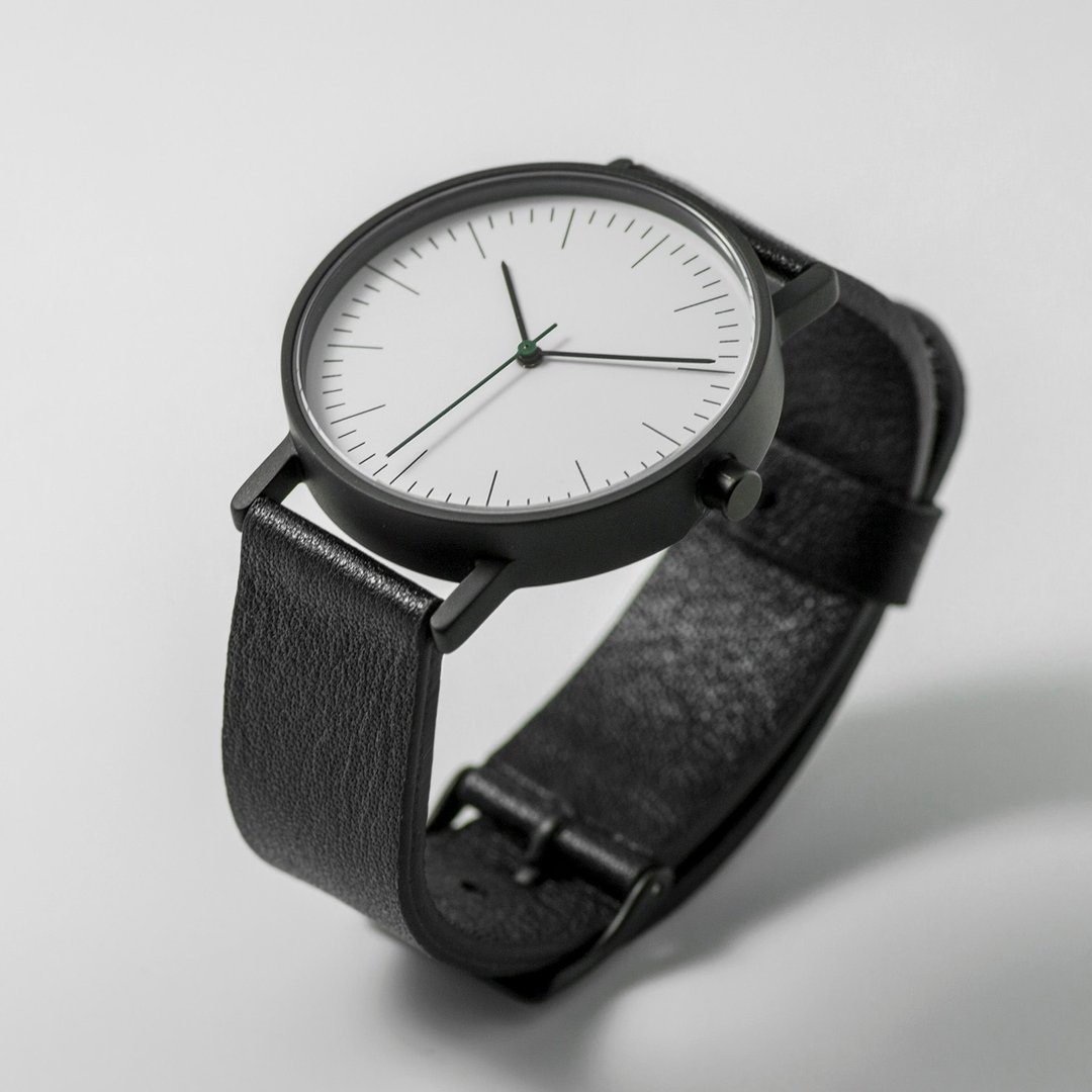 BIJOUONE WATCHES 彼树湾 B001系列手表 瑞士机芯 简约 复古 石英表 001-BBK 黑/黑色 - 女表 - 其他材质 黑色