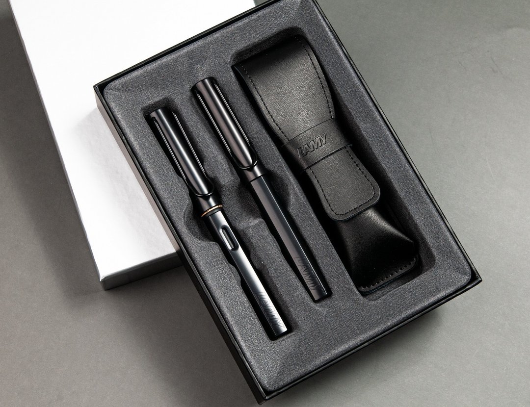 LAMY 双入笔套礼盒  (钢笔+钢珠笔) / Al star  恒星系列-多彩 - 钢笔 - 铝合金 多色