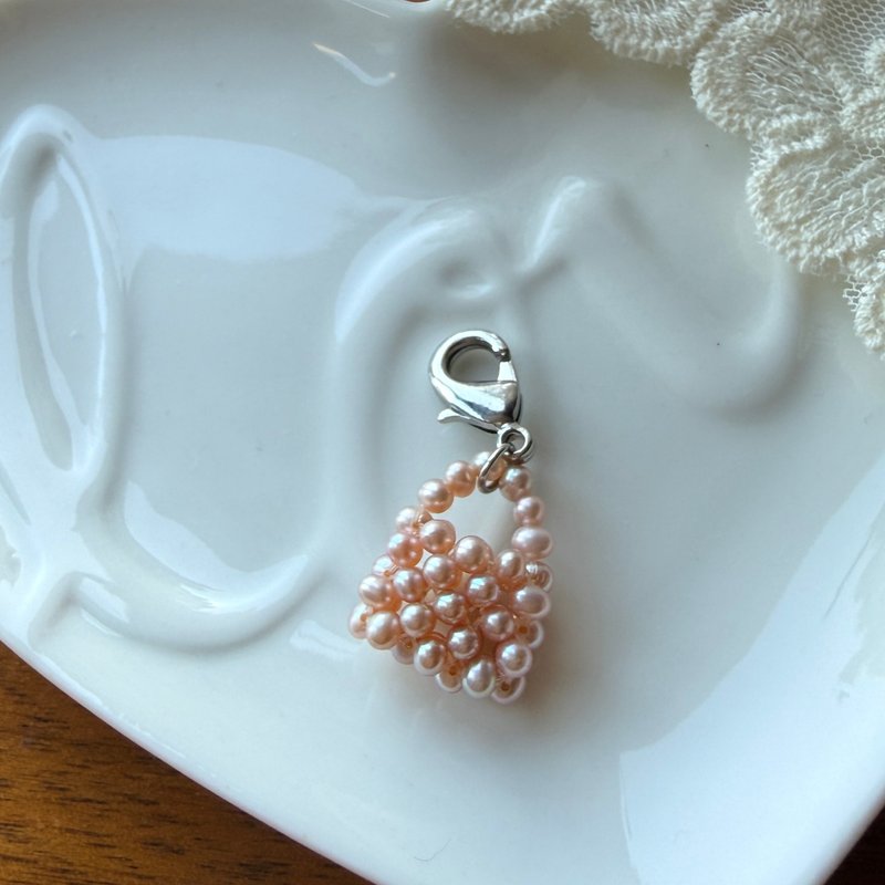 天然珍珠手工编织小钱包手机吊饰 - 吊饰 - 珍珠 