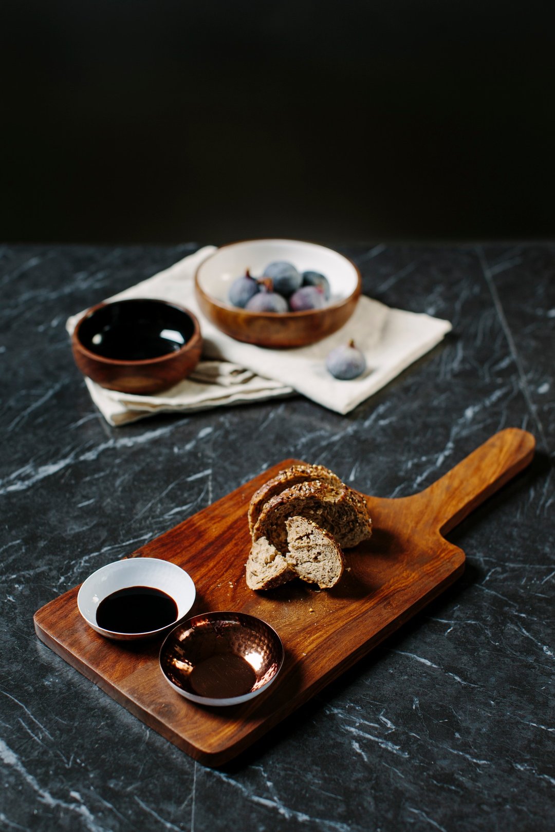 英国The Just Slate Company - 单手把原木餐盘+2个酱料碗 - 托盘/砧板 - 木头 