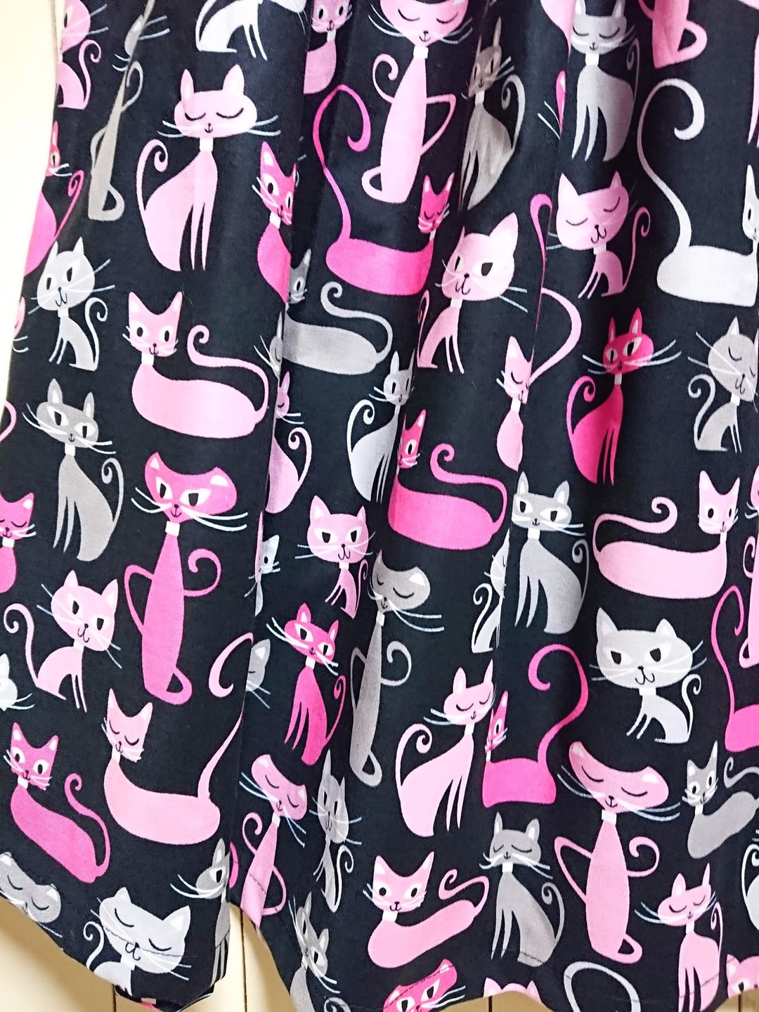 [Made-to-order] Pink Cats Skirt Black cartoon / Free size / USAfabric / Long skirt / Made in Japan - 裙子 - 棉 黑色