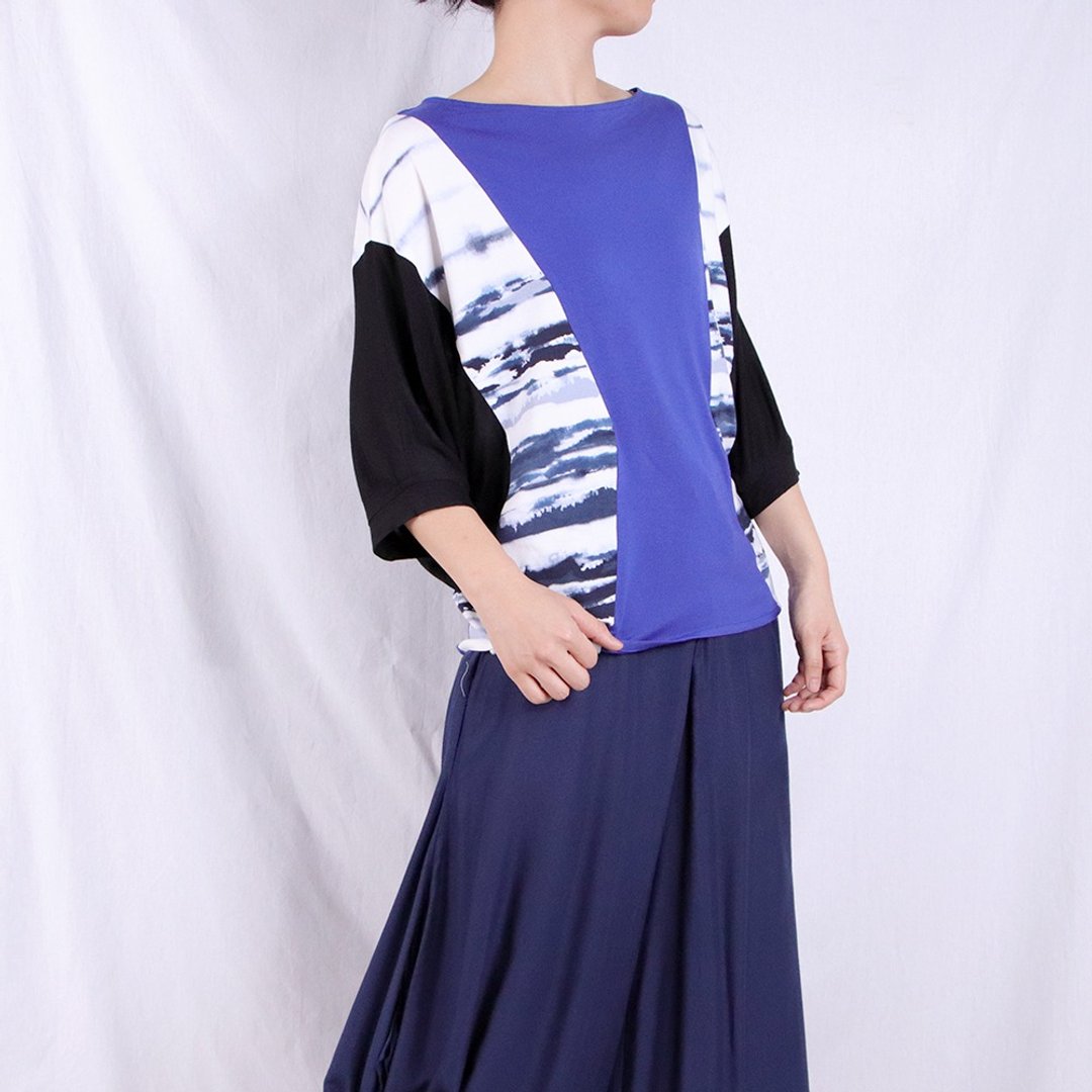 晕染蓝纹内切连袖上衣 / B1263 - 女装上衣 - 棉 蓝色