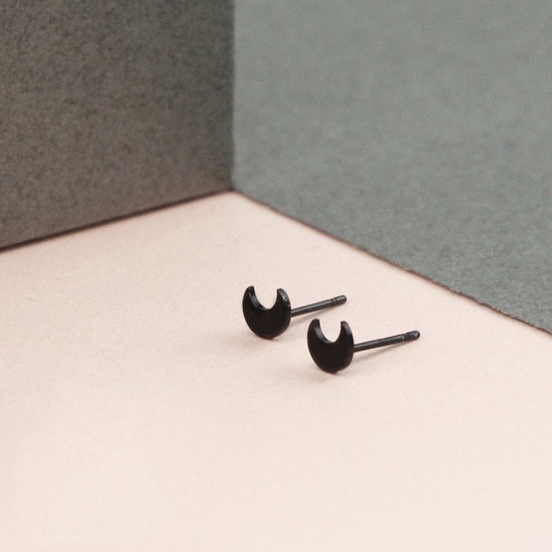 迷你新月钢耳环 - 黑色 银色 - 耳环/耳夹 - 不锈钢 黑色