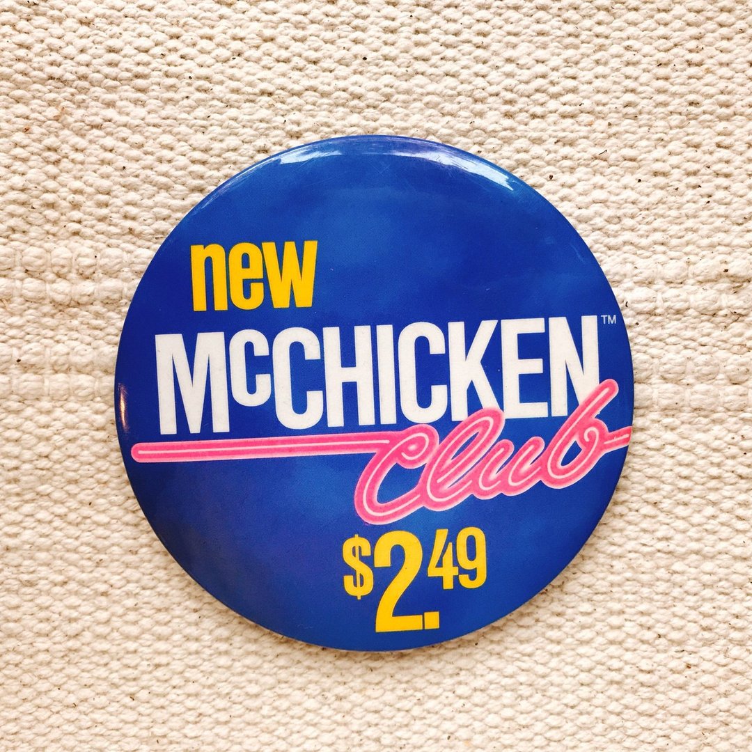 加拿大 McDonalds 麦当劳出品 Mc Chicken 古董徽章别针 - 徽章/别针 - 其他金属 蓝色