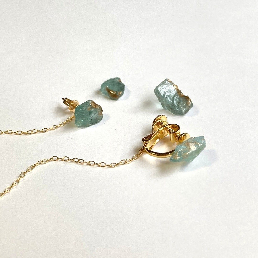 Aquamarine earring (For one ear), Blue green, with detachable chain - 耳环/耳夹 - 宝石 