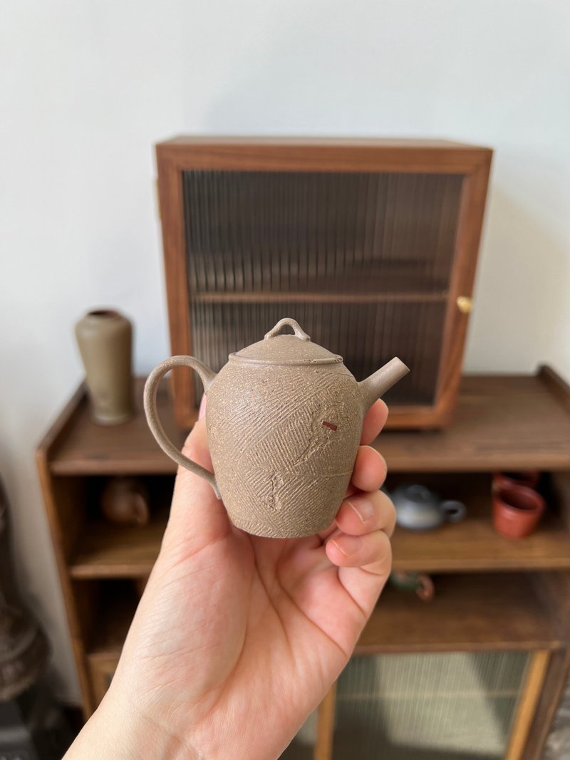 灼器 笠翁 手作 100cc 极品陈腐老段 老味十足 型体高雅 手作 - 茶具/茶杯 - 陶 灰色