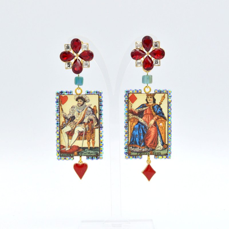 红心方块扑克木片耳环 Poker Earrings Swarovski Crystal - 耳环/耳夹 - 木头 红色