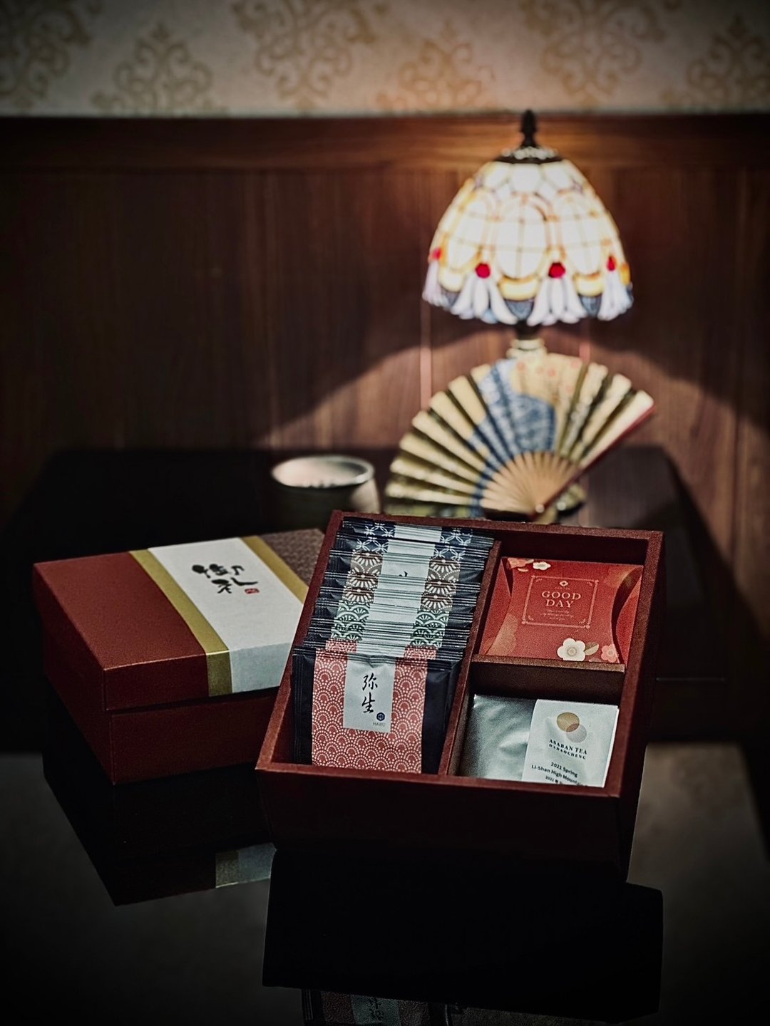 洋馆 I 孵珈琲 × ASABAN TEA 龙年年节礼盒 - 咖啡 - 其他材质 红色