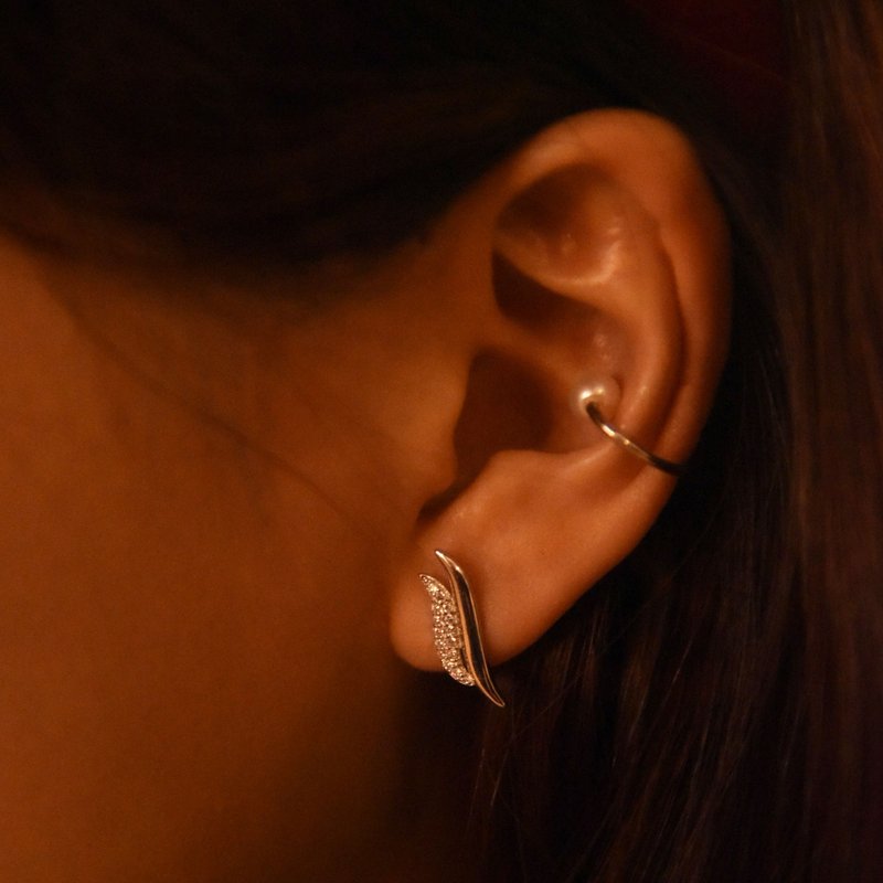 缎光双弧线纯银耳环 (两色可选) | The Dressing Room - 耳环/耳夹 - 纯银 