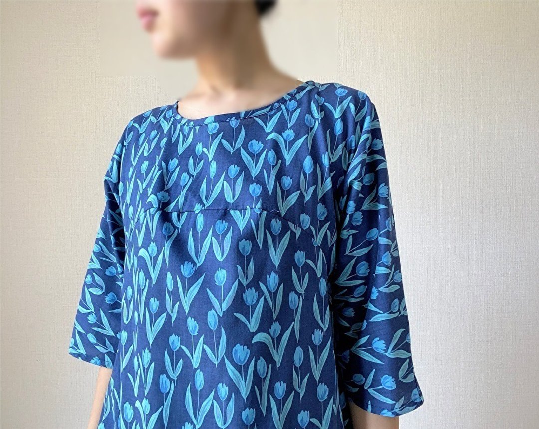 tulip　flowers　one-piece　dress - 洋装/连衣裙 - 棉 蓝色