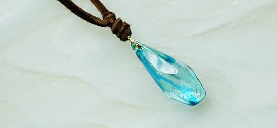 [Made to order] Holy water crystals - 项链 - 其他金属 