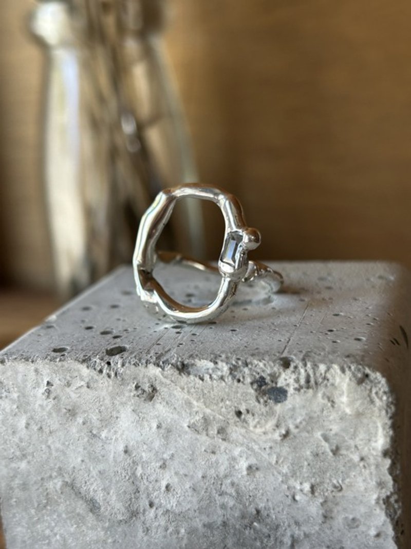 舒32 - 戒指 - 其他金属 