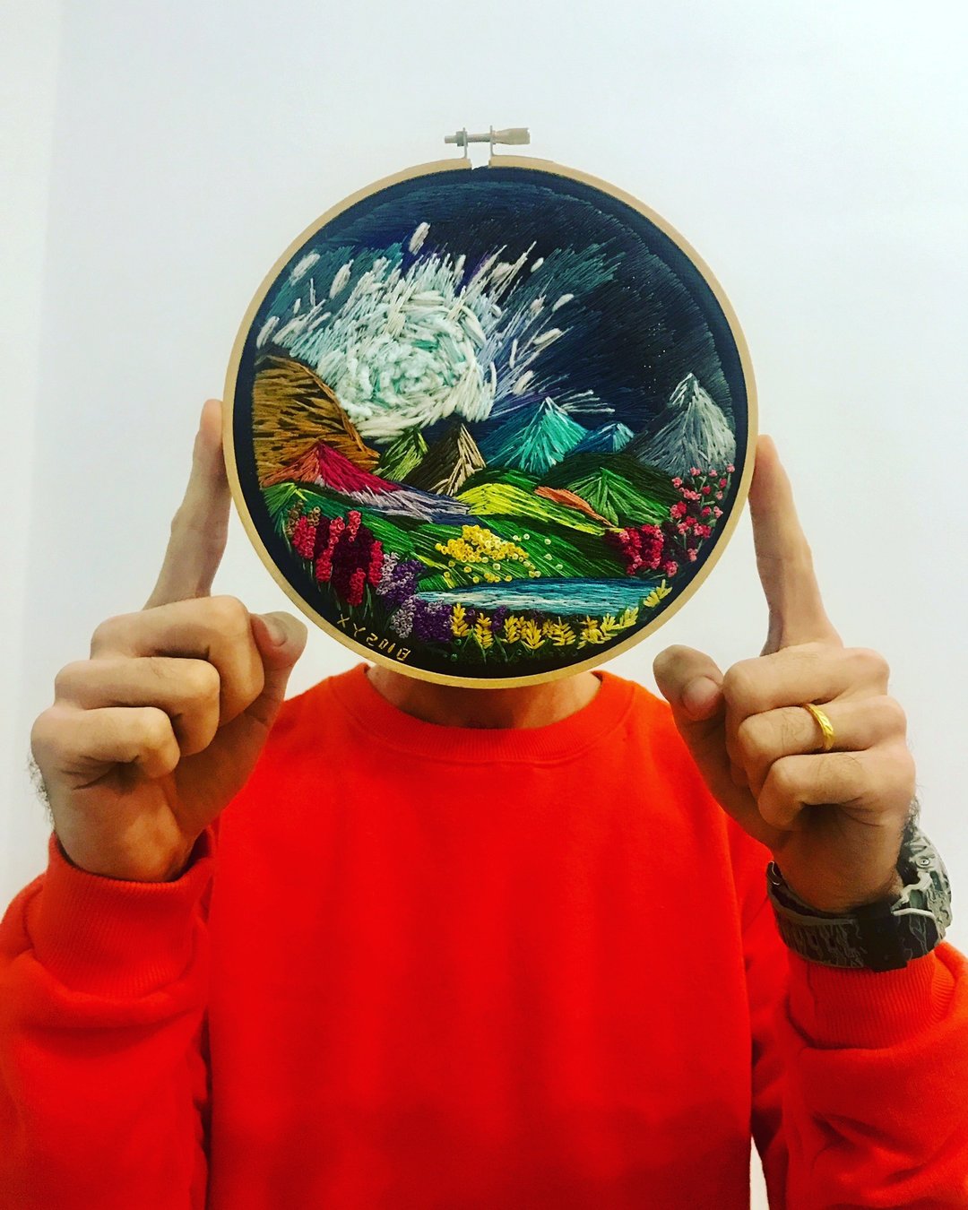 The embroidered magic mountain 3D奇幻园地刺绣摆饰 - 摆饰 - 绣线 多色