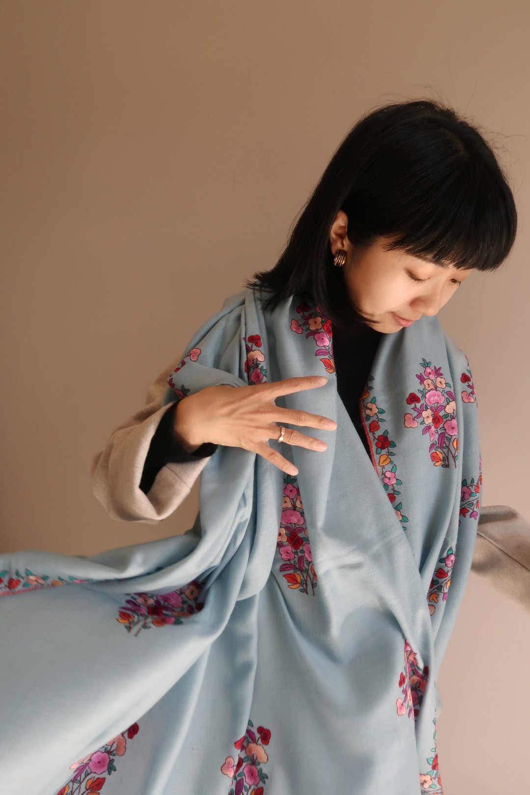 现货/100%羊绒手工丝线刺绣//羊绒/cashmere/pashmina/职人精工 - 围巾/披肩 - 羊毛 蓝色